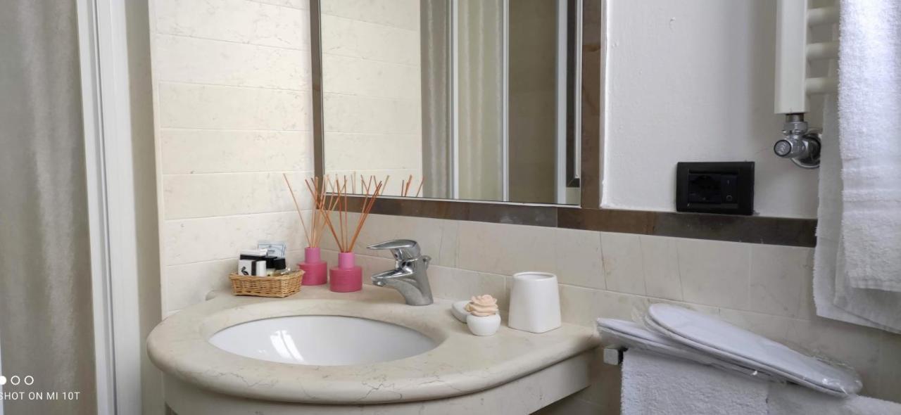 Hotel Villa Platani ريتشوني المظهر الخارجي الصورة